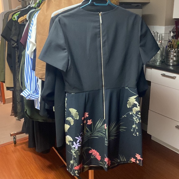 Ted Baker faux wrap dress - Picture 4 of 4